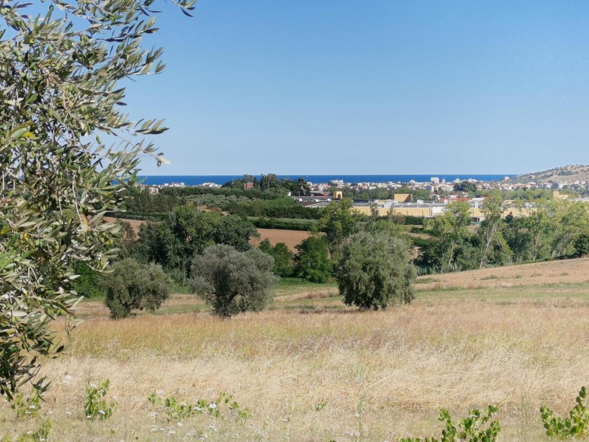 Residence Il Villaggio Del Re Коррополи Экстерьер фото