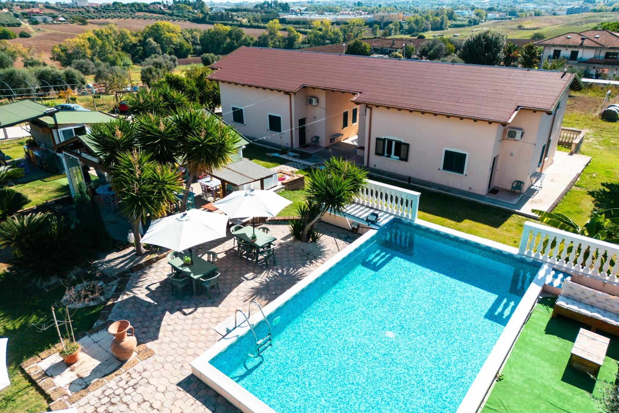 Residence Il Villaggio Del Re Коррополи Экстерьер фото